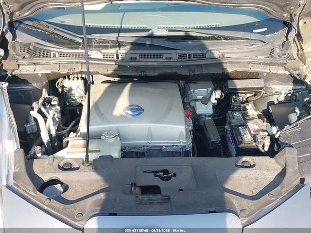 1N4AZ0CP8FC321221 Nissan Leaf