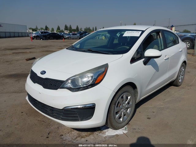 KIA gamma 2016 KNADM4A31G6574813 Image 2
