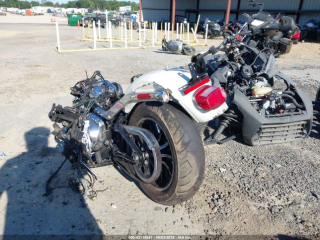 2018 HARLEY-DAVIDSON FXLR 1HD1YNJ13JC028889 Photo 2