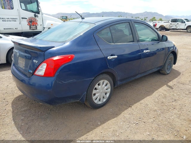 3N1CN7AP4EL802809 Nissan Versa