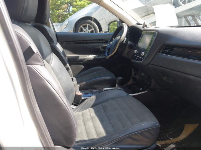 2020 MITSUBISHI OUTLANDER JA4AZ3A30LZ047219 Photo 4