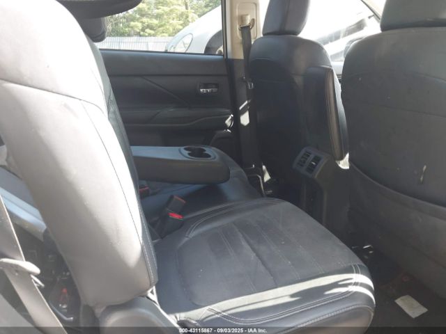 2020 MITSUBISHI OUTLANDER JA4AZ3A30LZ047219 Photo 7