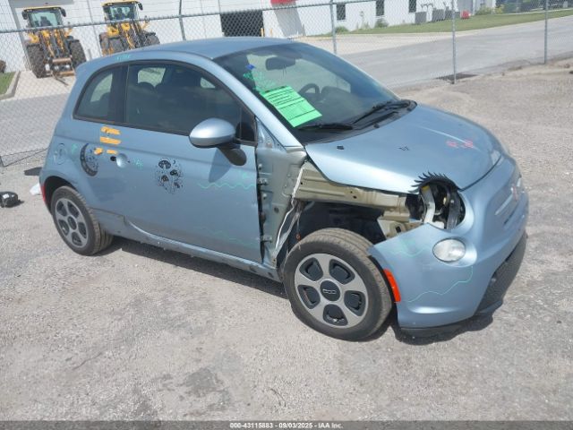 2015 FIAT 500E 3C3CFFGE2FT558514 Photo 0