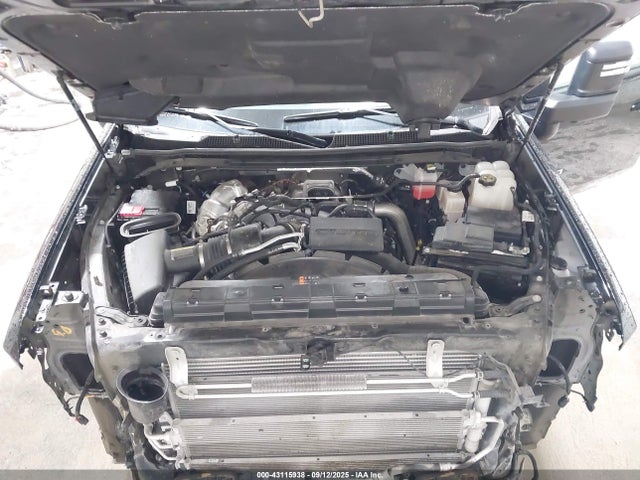 2GC4YNEY1R1131073 Chevrolet l5p