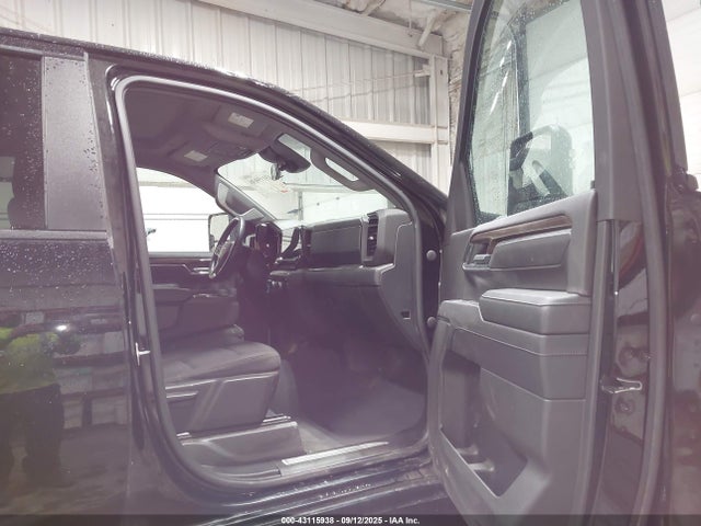 2GC4YNEY1R1131073 Chevrolet l5p