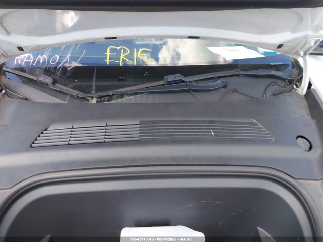 2021 TESLA MODEL Y 5YJYGDEE7MF080625 Photo 9