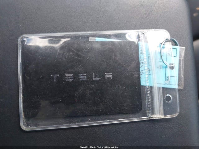 2021 TESLA MODEL Y 5YJYGDEE7MF080625 Photo 10