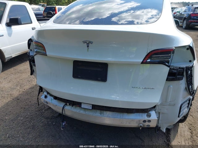 2021 TESLA MODEL Y 5YJYGDEE7MF080625 Photo 5