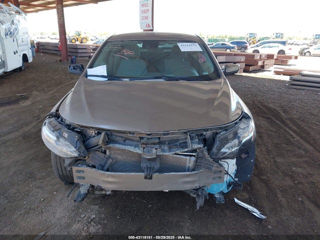 1G1ZD5ST7SF121410 Chevrolet lfv