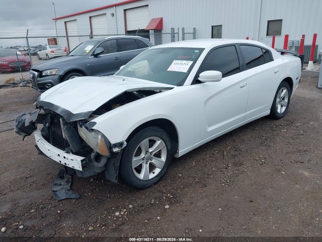 2C3CDXBG1EH262430 Dodge Charger