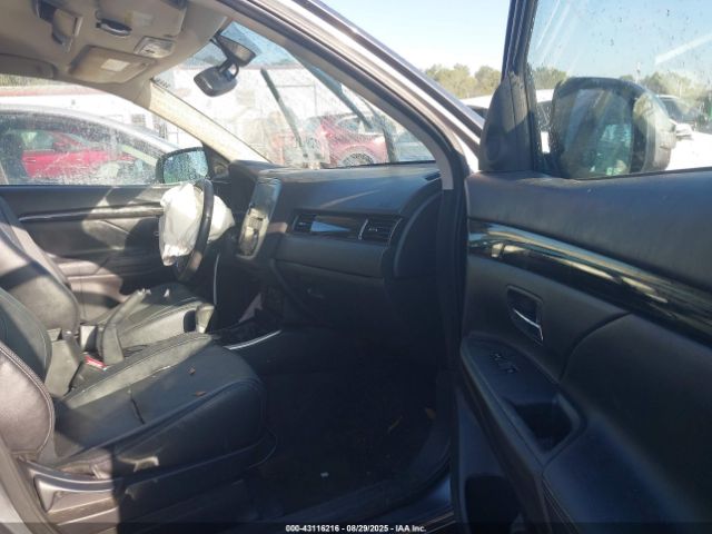 2017 MITSUBISHI OUTLANDER JA4AD3A38HZ015978 Photo 4
