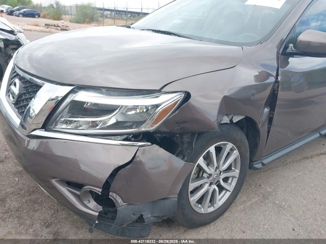 Nissan 2015 2015 5N1AR2MN2FC695452 Image 6