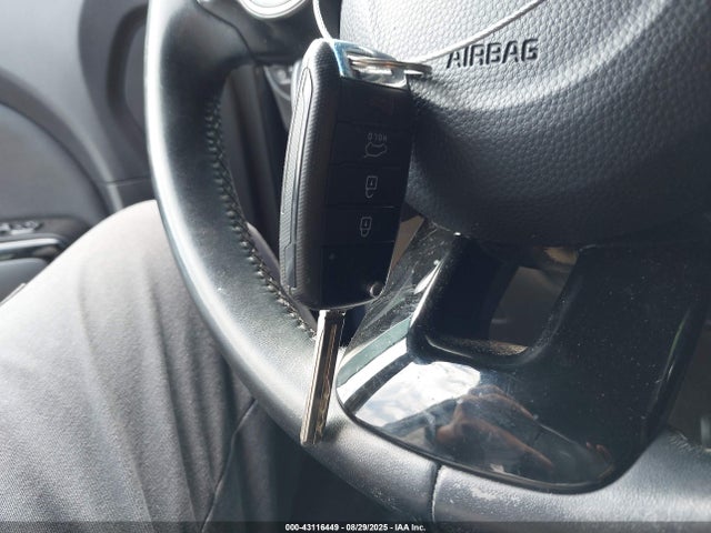 KIA dohc gdi nu 2015 KNDJX3A56F7172576 Image 11