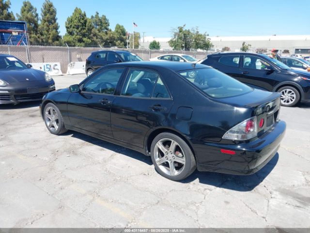 2005 LEXUS IS 300 JTHBD192650095533 Photo 2