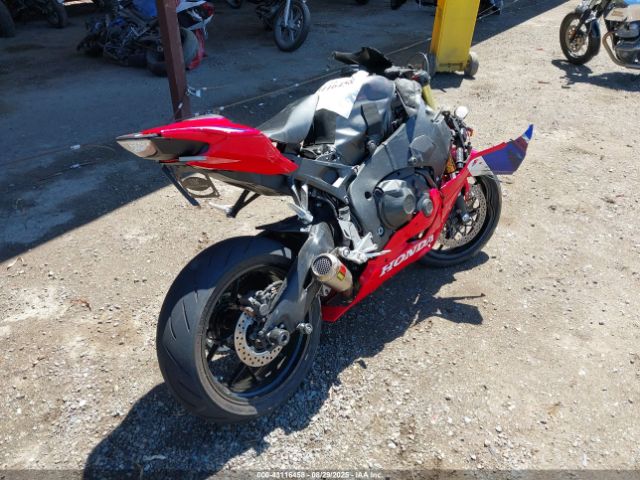 2022 HONDA CBR1000 JH2SC7751NK500388 Photo 3