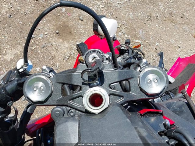 2022 HONDA CBR1000 JH2SC7751NK500388 Photo 6