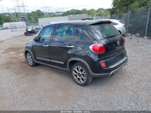 2014 FIAT 500L ZFBCFADH4EZ012966 Photo 2