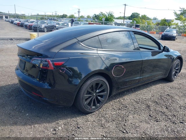 2023 TESLA MODEL 3 5YJ3E1EA1PF581865 Photo 3