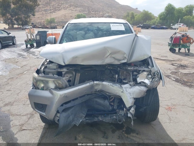 Toyota 2tr-fe 2014 5TFJX4GN5EX035463 Image 12