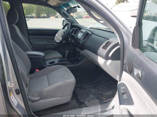 Toyota 2tr-fe 2014 5TFJX4GN5EX035463 Image 5