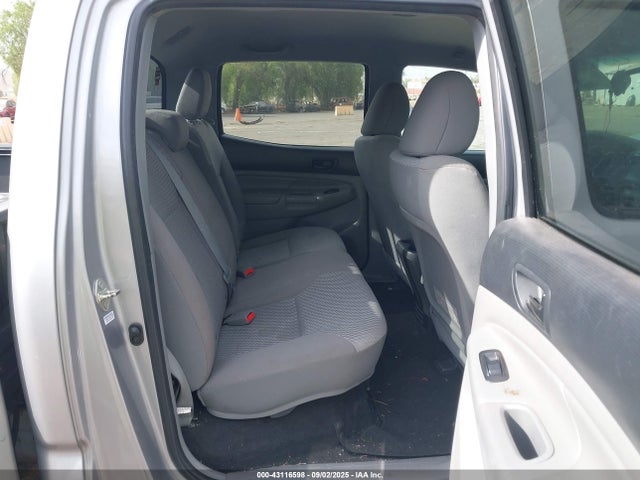 Toyota 2tr-fe 2014 5TFJX4GN5EX035463 Image 8