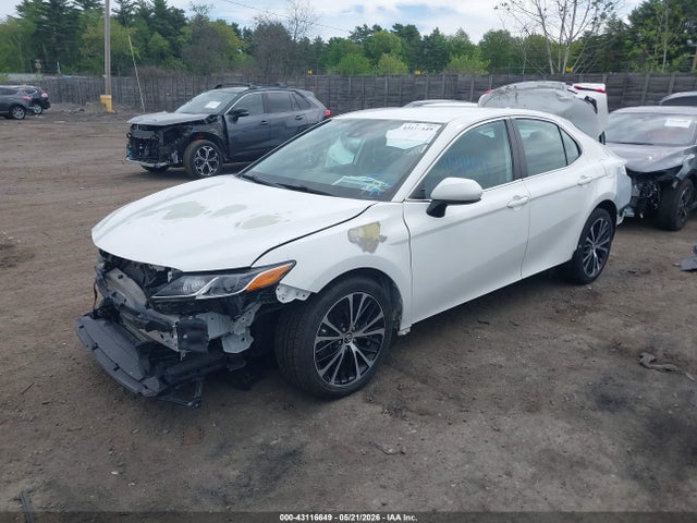 43116649 :رقم المزاد ، 4T1G11AK1LU351977 vin ، 2020 Toyota Camry Se مزاد بيع