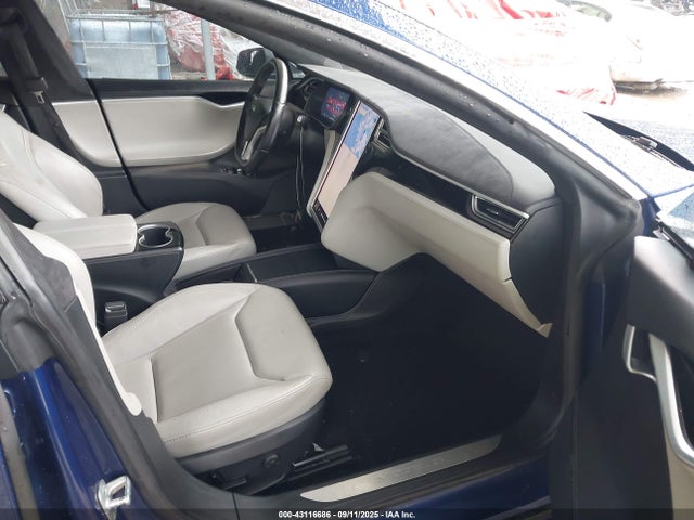 2015 TESLA MODEL S 5YJSA1E29FF118130 Photo 4