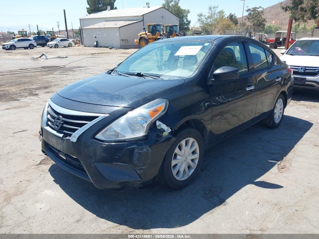 3N1CN7AP9JL875300 Nissan Versa