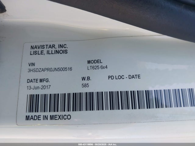 3HSDZAPR0JN500516 International x15, signature