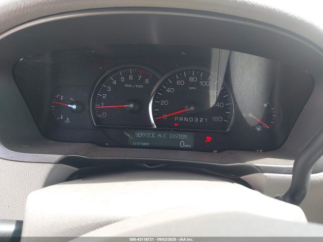 2011 CADILLAC DTS 1G6KD5E69BU109157 Photo 6