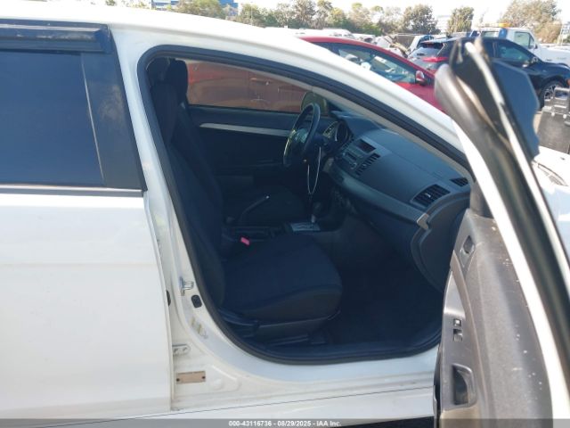 2011 MITSUBISHI LANCER SPORTBACK JA32X2HU1BU000574 Photo 4