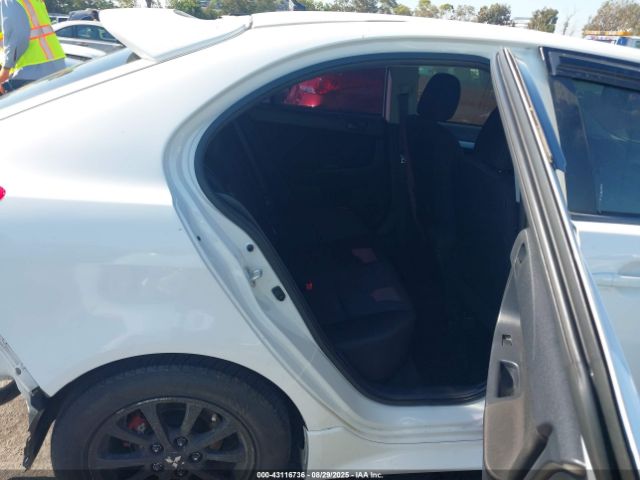 2011 MITSUBISHI LANCER SPORTBACK JA32X2HU1BU000574 Photo 7