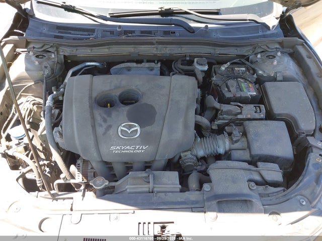 JM1BM1T75G1318342 Mazda pe