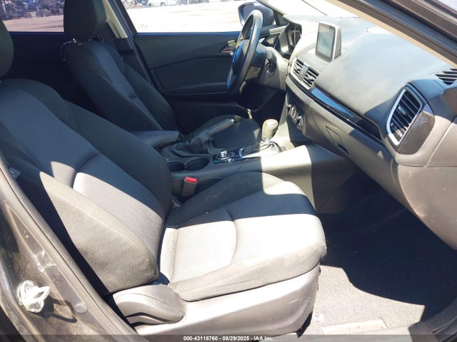 JM1BM1T75G1318342 Mazda pe