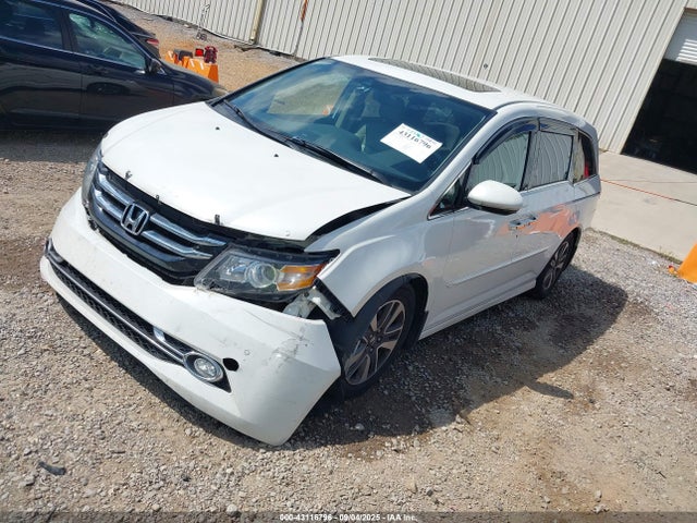 Honda j35z8 2014 5FNRL5H98EB025445 Image 2
