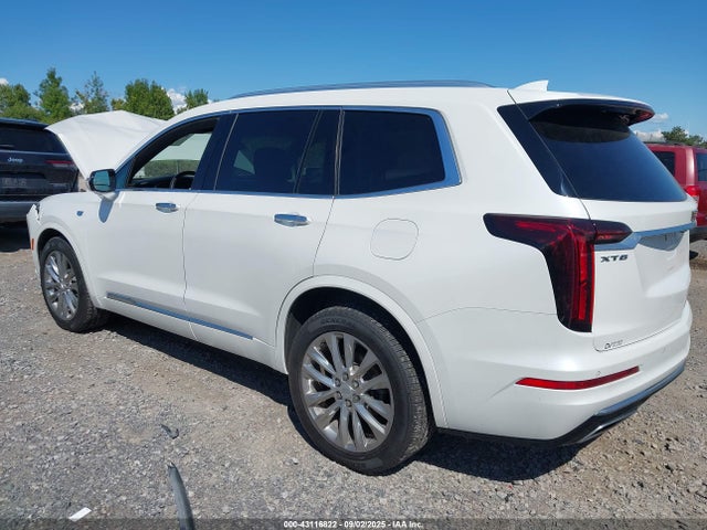 2021 CADILLAC XT6 1GYKPCRS6MZ227005 Photo 2