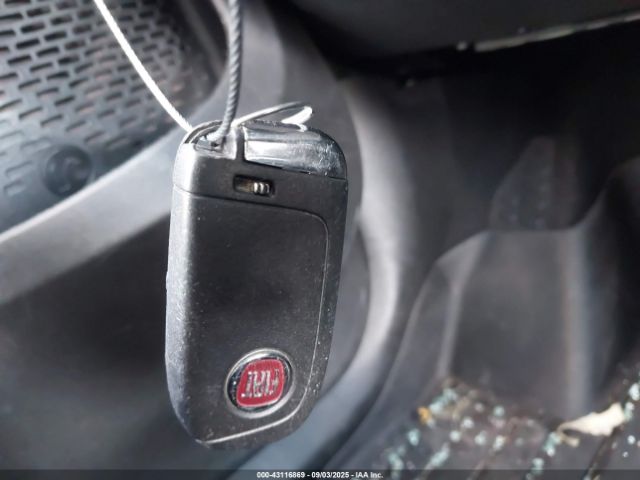 2017 FIAT 500X ZFBCFXCB6HP554151 Photo 10