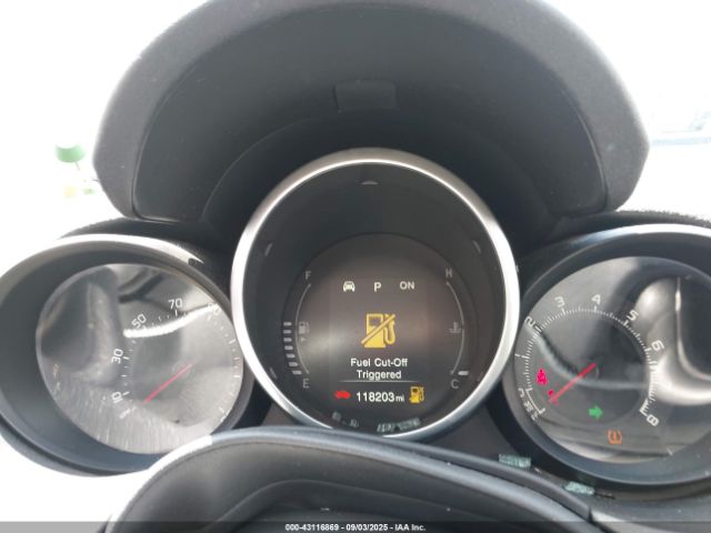 2017 FIAT 500X ZFBCFXCB6HP554151 Photo 6