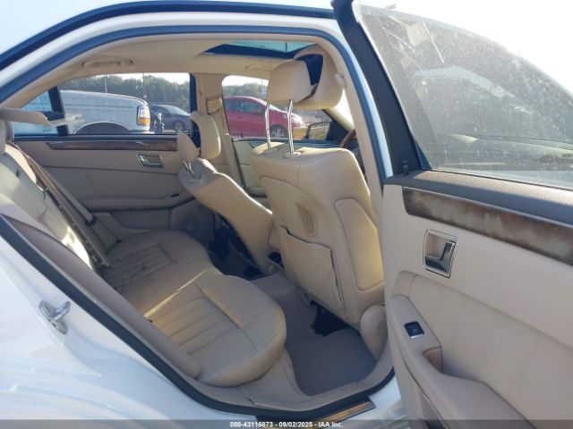 2011 MERCEDES-BENZ E 550 WDDHF9AB1BA264045 Photo 7