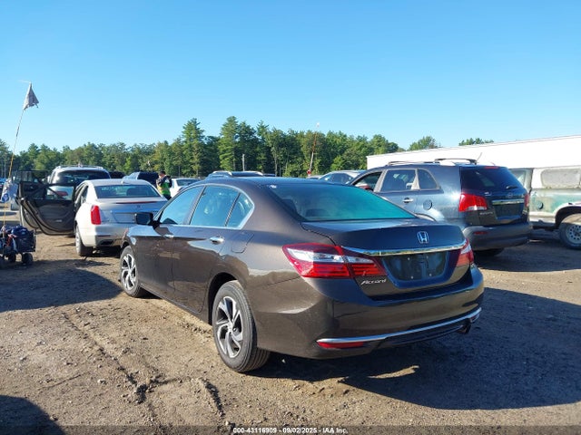 Honda k24w1 2017 1HGCR2F38HA047557 Image 3
