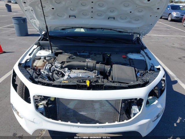 W1N4M4GB1MW089349 Mercedes-Benz m260