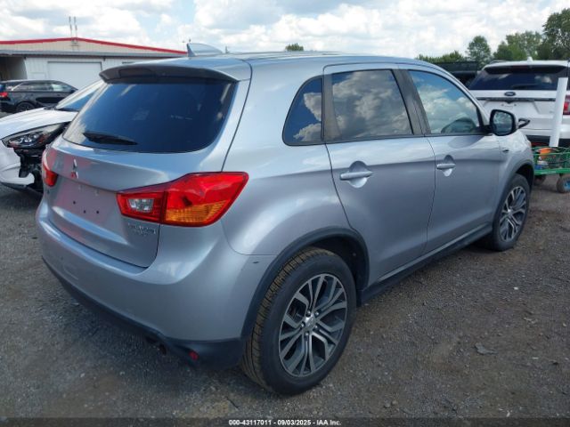 2017 MITSUBISHI OUTLANDER SPORT JA4AP3AU6HZ009354 Photo 3