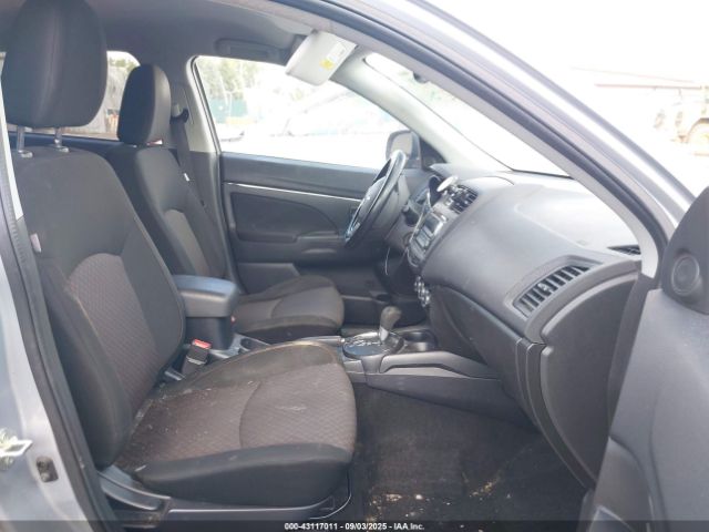 2017 MITSUBISHI OUTLANDER SPORT JA4AP3AU6HZ009354 Photo 4