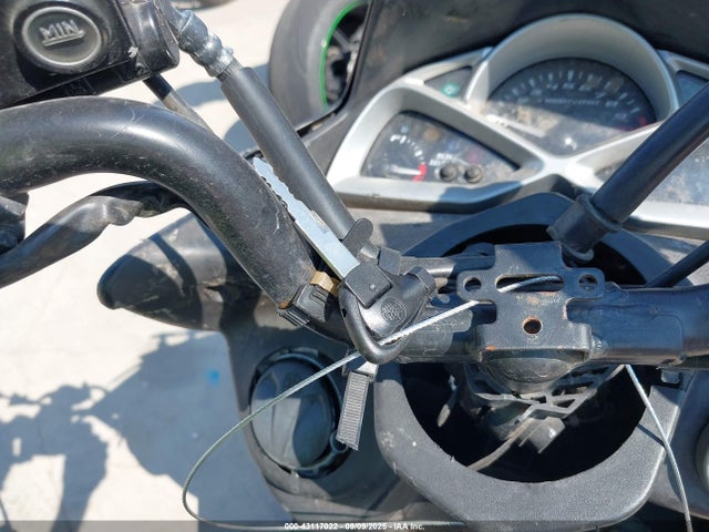 RKRSG36Y9KA002287 Yamaha Xc155 (smax)