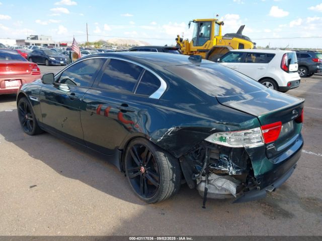 2017 JAGUAR XE SAJAJ4BV5HA973061 Photo 2