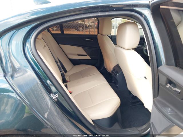 2017 JAGUAR XE SAJAJ4BV5HA973061 Photo 7