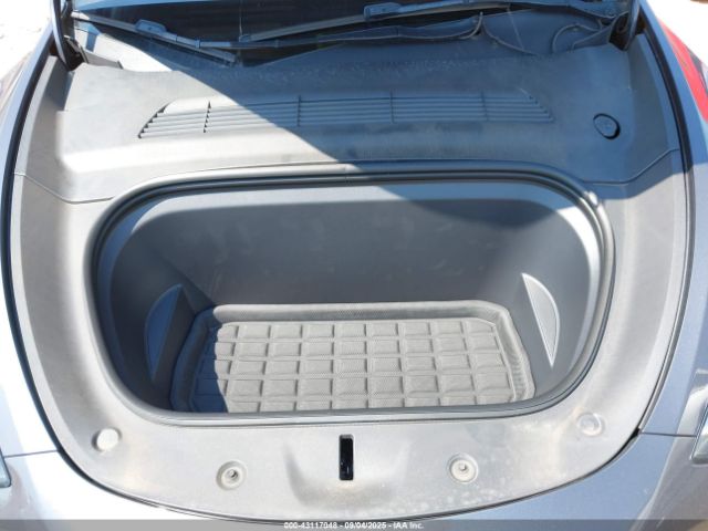 2023 TESLA MODEL Y 7SAYGDEE9PF613842 Photo 9