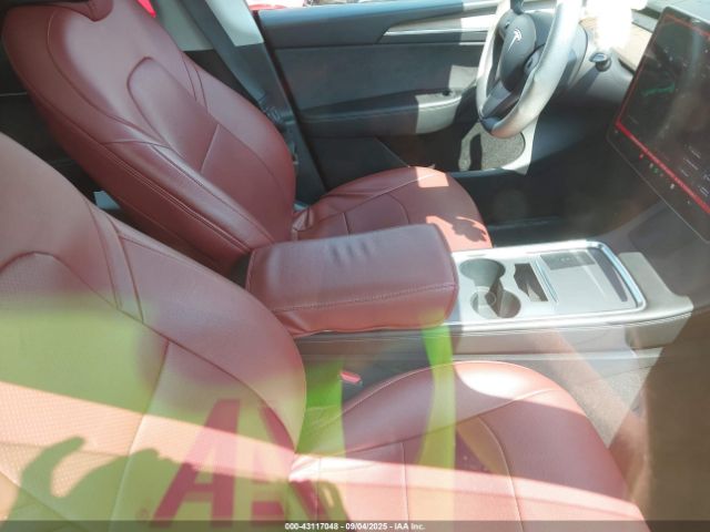 2023 TESLA MODEL Y 7SAYGDEE9PF613842 Photo 4