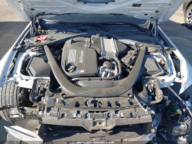 WBS3R9C58FK331638 BMW M4