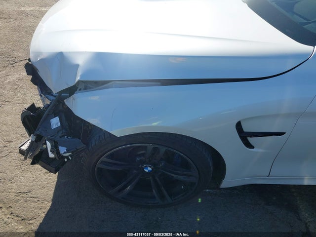 WBS3R9C58FK331638 BMW M4